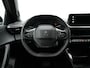 Peugeot e-2008 EV Active Pack 50 kWh | Apple Carplay & Android Auto | Cruise Control | Keyless Start | Lane Assist | Navigatie | DAB |