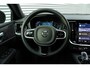 Volvo V60 T6 Automaat Plug-in hybrid AWD Plus Dark | Harman/Kardon Premium Geluidssysteem | Elektrisch Verwarmbare Voorruit | Trekhaak Semi Elektrisch Inklapbaar | Elektrisch Verstelbare Voorstoelen | Stoelverwarming Voor- en Achter | Stuurverwarming | Lederen Bekleding | 360 Graden Parkeercamera | BLIS Dodehoekdetectie |