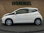 Toyota Aygo 1.0 VVT-i x-nav - ORIGINEEL NEDERLANDSE ATUO - NAVIGATIE - ACHTERUITRIJ CAMERA - BLUETOOTH - APPLE CARPLAY/ANDROID AUTO