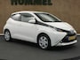 Toyota Aygo 1.0 VVT-i x-nav - ORIGINEEL NEDERLANDSE ATUO - NAVIGATIE - ACHTERUITRIJ CAMERA - BLUETOOTH - APPLE CARPLAY/ANDROID AUTO
