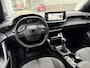 Peugeot 2008 Allure Pack 1.2 Turbo 100pk | DODEHOEKBEW. | STOELVERW. | KEYLESS ENTRY | GRIPCONTROL | 360° CAMERA | NAVI |