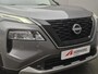 Nissan X-Trail 1.5 e-4orce Tekna Plus 4WD 7p. Automaat / 7 Persoons / Allseason banden / Panoramadak / HUD / Stuur-, Stoel en Achterbank verwarming / Trekgewicht 1650 kg / Rondomzicht camera / Elektrische achterklep /