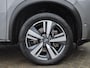 Nissan X-Trail 1.5 e-4orce Tekna Plus 4WD 7p. Automaat / 7 Persoons / Allseason banden / Panoramadak / HUD / Stuur-, Stoel en Achterbank verwarming / Trekgewicht 1650 kg / Rondomzicht camera / Elektrische achterklep /
