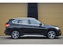 BMW X1 sDrive20i Orange Edition II * Head-up * Trekhaak * Panoramadak *