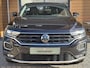 Volkswagen T-Roc 1.5 TSI Sport,Trekh,Cruise,Apple,Cam