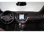 Volvo V60 T6 Recharge AWD Plus Dark - Panorama/schuifdak - IntelliSafe Assist & Surround - Parkeercamera achter - Verwarmde voorstoelen, stuur & achterbank - Parkeersensoren voor & achter - Elektr. bedienb. voorstoelen met geheugen - Elektr. inklapbare trekhaak - 18' LMV