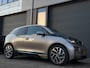 BMW i3 Basis Comfort Advance 22 kWh | Leder | Schuifdak | 19'' LMV