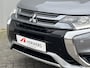 Mitsubishi Outlander 2.0 PHEV instyle+ / Accupakket vervangen in 2024! / All Season banden / Trekhaak / Schuif-/kanteldak / Lederen bekleding / Adaptieve cruise control / 360 camera / Apple CarPlay/Android Auto /