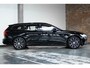 Volvo V60 T6 Plug-in hybrid AWD Plus Dark | Adaptive Cruise Control | 360° Parkeercamera | BLIS | Stoelverwarming | Stuurwielverwarming | Wegklapbare trekhaak | Harman Kardon Premium Audio | Google infotainment | Parkeersensoren voor + achter