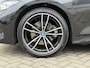BMW 3-Serie Touring 320e | M pakket | Pano | H&K | Head Up | LED |