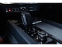 Volvo V60 B4 Plus Dark | Elektrisch verstelbare stoelen | Semi Elektrische Wegklapbare Trekhaak | Stuurverwarming | Adaptive cruise control | Parkeercamera | Parkeersensoren voor + achter | Stoelverwarming | Parkeerverwarming