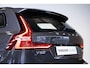 Volvo V60 B4 Plus Dark | Elektrisch verstelbare stoelen | Semi Elektrische Wegklapbare Trekhaak | Stuurverwarming | Adaptive cruise control | Parkeercamera | Parkeersensoren voor + achter | Stoelverwarming | Parkeerverwarming