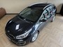 Kia Ceed cee'd Sportswagon 1.6 GDI AUT DynamicLine | Navi | Stoel & Stuur verwarming | Camera | PDC V+A | 16" | Keurig netjes onderhouden!