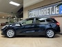 Kia Ceed cee'd Sportswagon 1.6 GDI AUT DynamicLine | Navi | Stoel & Stuur verwarming | Camera | PDC V+A | 16" | Keurig netjes onderhouden!