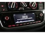 Volkswagen Up! 1.0 BMT high up! Airco | Stoelverwarming | ALL-Season banden | Lichtmetaal | Leuke auto!
