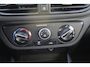 Hyundai i10 1.0 5-zits Automaat/Cruise control/Bluetooth/Parkeersensoren/Stoelverwarming/Stuurverwarming/Airco/Licht metalen velgen