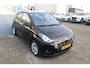 Hyundai i10 1.0 Comfort Smart 5-zits Automaat/Cruise control/Bluetooth/Parkeersensoren/Stoelverwarming/Stuurverwarming/Airco/Licht metalen velgen