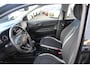 Hyundai i10 1.0 Comfort Smart 5-zits Automaat/Cruise control/Bluetooth/Parkeersensoren/Stoelverwarming/Stuurverwarming/Airco/Licht metalen velgen