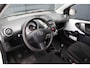 Toyota Aygo 1.0 VVT-i Now - AIRCO - NAVIGATIE - APK 11-26 - PDC - 5-DEURS