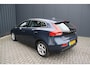 Volvo V40 2.0 D4 EURO 5 Momentum Business - NAVIGATIE - PDC