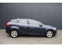 Volvo V40 2.0 D4 EURO 5 Momentum Business - NAVIGATIE - PDC