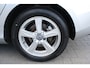 Volvo V40 1.6 T3 150PK Momentum - NAVIGATIE - LAGE KM. STAND - NL AUTO - TREKHAAK