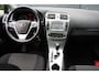 Toyota Avensis Verso 1.8 VVTi Business AUTOMAAT - NAVIGATIE - CAMERA - PANORAMADAK
