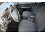 Kia Carens 2.0 CVVT X-ecutive LPG G3 - 1e EIGENAAR - CLIMA - CRUISE CONTROL - TREKHAAK
