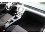 Volkswagen Passat Variant 1.6 TDI EURO 6 Business Edition R - NAVIGATIE - CAMERA - TREKHAAK