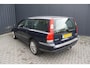 Volvo V70 2.4 1710 PK Comfort Line - AIRCO - PDC - TREKHAAK