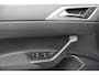 Volkswagen Polo 1.0 TSI Comfortline - NAVIGATIE - AIRCO - TREKHAAK - 5-DEURS - APK 12-26