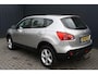 Nissan Qashqai 2.0 Tekna Premium - TREKHAAK - PANORAMADAK - XENON - 2e EIGENAAR