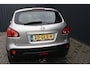 Nissan Qashqai 2.0 Tekna Premium - TREKHAAK - PANORAMADAK - XENON - 2e EIGENAAR