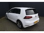 Volkswagen Golf 1.5 TSI Highline Business R - AUTOMAAT - NAVIGATIE - PDC - VIRTUAL COCKPIT - KEYLESS