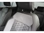 Volkswagen T-Roc 1.5 TSI R-Line - RIJKLAAR - VIRTUAL COCKPIT - NAVIGATIE - PDC
