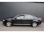 Volvo S80 2.4D Momentum - LEDER - NAVIGATIE - TREKHAAK