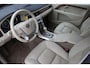 Volvo S80 2.4D Momentum - LEDER - NAVIGATIE - TREKHAAK