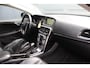 Volvo V40 2.0 D2 EURO 6 Ocean Race Business - LEDER - CAMERA - XENON - NAVIGATIE - TREKHAAK