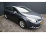 Toyota Avensis Verso 2.0 D-4D Business TREKHAAK