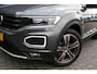 Volkswagen T-Roc 1.5 TSI Sport - 1e EIGENAAR - VIRTUEEL COCKPIT - NAVIGATIE - PDC - TREKHAAK -