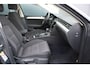 Volkswagen Passat 1.5 TSI Comfortline Business AUTOMAAT - NAVIGATIE - TREKHAAK
