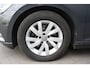 Volkswagen Passat 1.5 TSI Comfortline Business AUTOMAAT - NAVIGATIE - TREKHAAK