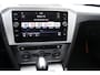 Volkswagen Passat 1.5 TSI Comfortline Business AUTOMAAT - NAVIGATIE - TREKHAAK