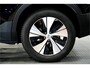 Volvo XC40 1.5 T4 Plug-in Hybrid 155kW/211pk DCT7 Plus Dark FACELIFT! HARMAN/KARDON PREMIUM + EL.TREKHAAK + CLIMA + CRUISE + NAVI SENSUS + LANE ASSIST + SPORTSTOELEN + KEYLESS ENTRY&GO + EL.ACHTERKLEP + CAMERA + PD-GLASS + PARKSENSOREN V&A + 18" LM-VELGEN!!