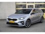 Kia Ceed Sportswagon 1.0 T-GDi GT-Line BJ2021 Lmv 17" | Led V+A | Pdc | Navi | Keyless entry | Sideskirts | Achteruitrijcamera | Climate control | Cruise control | Sportstoelen | GT-Stuurwiel | Verwarmde voorstoelen | Verwarmd stuurwiel | Zwarte hemel | Extra getint glas