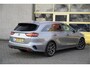 Kia Ceed Sportswagon 1.0 T-GDi GT-Line BJ2021 Lmv 17" | Led V+A | Pdc | Navi | Keyless entry | Sideskirts | Achteruitrijcamera | Climate control | Cruise control | Sportstoelen | GT-Stuurwiel | Verwarmde voorstoelen | Verwarmd stuurwiel | Zwarte hemel | Extra getint glas