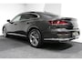 Volkswagen Arteon 2.0 TSI Business R / Stoelverwarming / Apple Carplay - Android Auto / Ergo Active best. stoel / Navigatie / Climatronic / Full LED / Elektr. wegklapbare trekhaak / Keyless / Grootlicht assistent