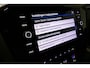 Volkswagen Arteon 2.0 TSI Business R / Stoelverwarming / Apple Carplay - Android Auto / Ergo Active best. stoel / Navigatie / Climatronic / Full LED / Elektr. wegklapbare trekhaak / Keyless / Grootlicht assistent