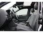 Volkswagen T-Roc 2.0 TSI 4Motion R-Line DSG 190PK (Panoramadak VirtualCockpit Carplay ACC Keyless Camera Full-Led Trekhaak 19InchLMV PrivacyGlass)
