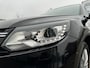 Volkswagen Tiguan 1.4 TSI Connected Series  Trekhaak  Camera  Xenon  Stoelverwarming
